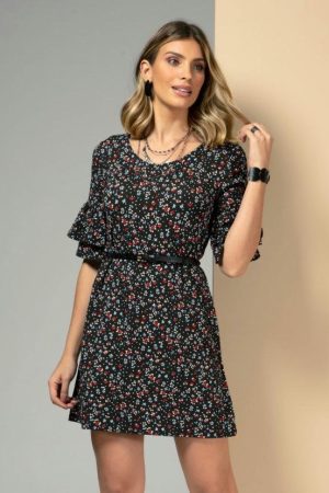 vestido-floral-preto-com-babado-na-manga_320146_600_1